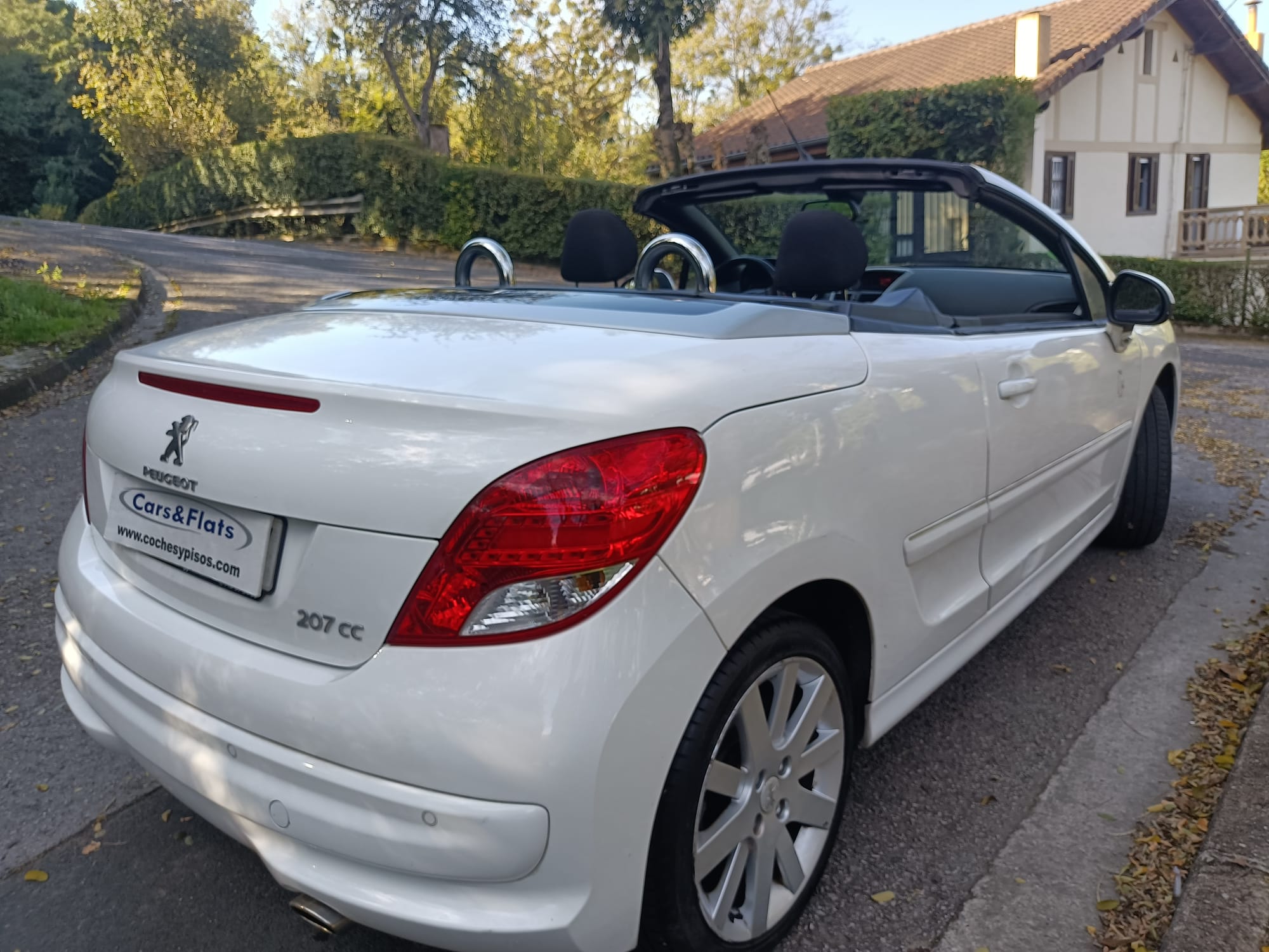Peugeot 207 CC 1.6i 120cv
