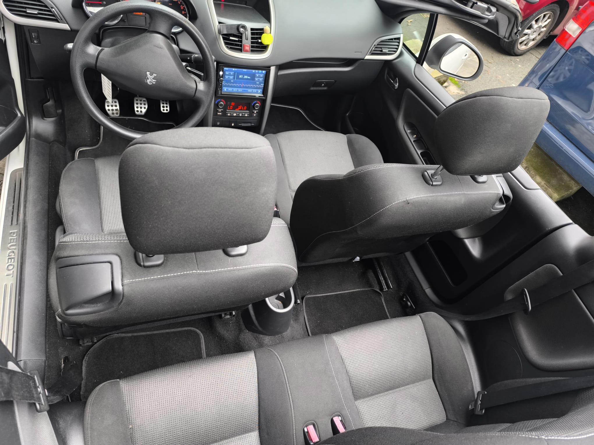 Peugeot 207 CC 1.6i 120cv