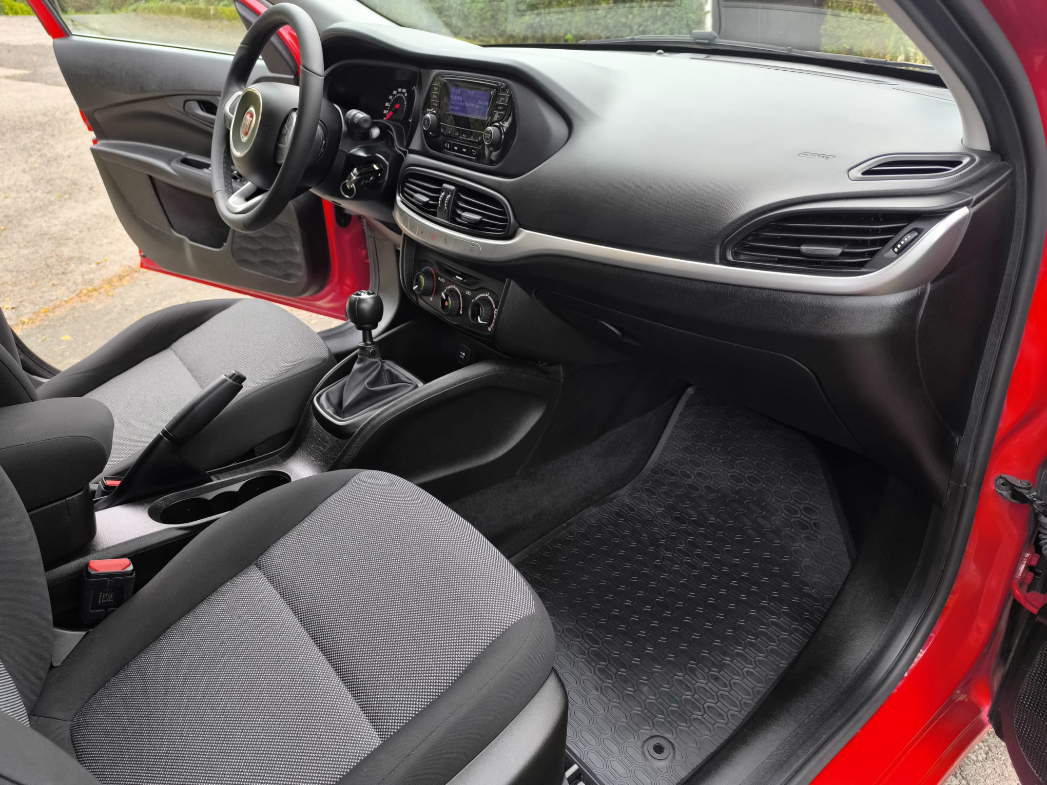 FIAT Tipo 1.4i 95cv 2019, 15.000Km!