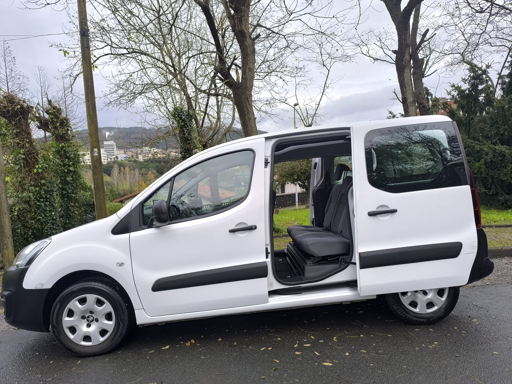 PEUGEOT PARTNER TEPEE 1.6BLUEHDI 75CV