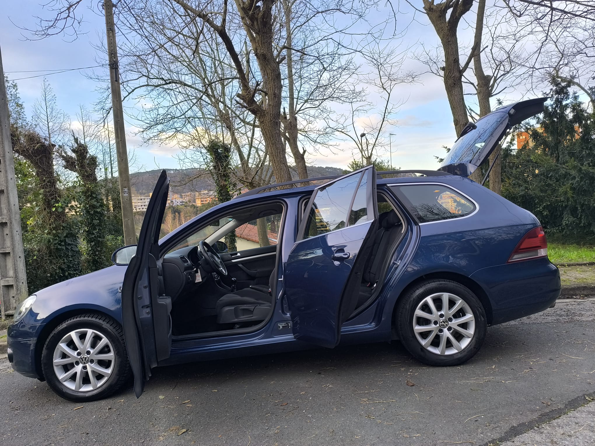 VOLKSWAGEN GOLF VARIANT 1.6TDI 105cv