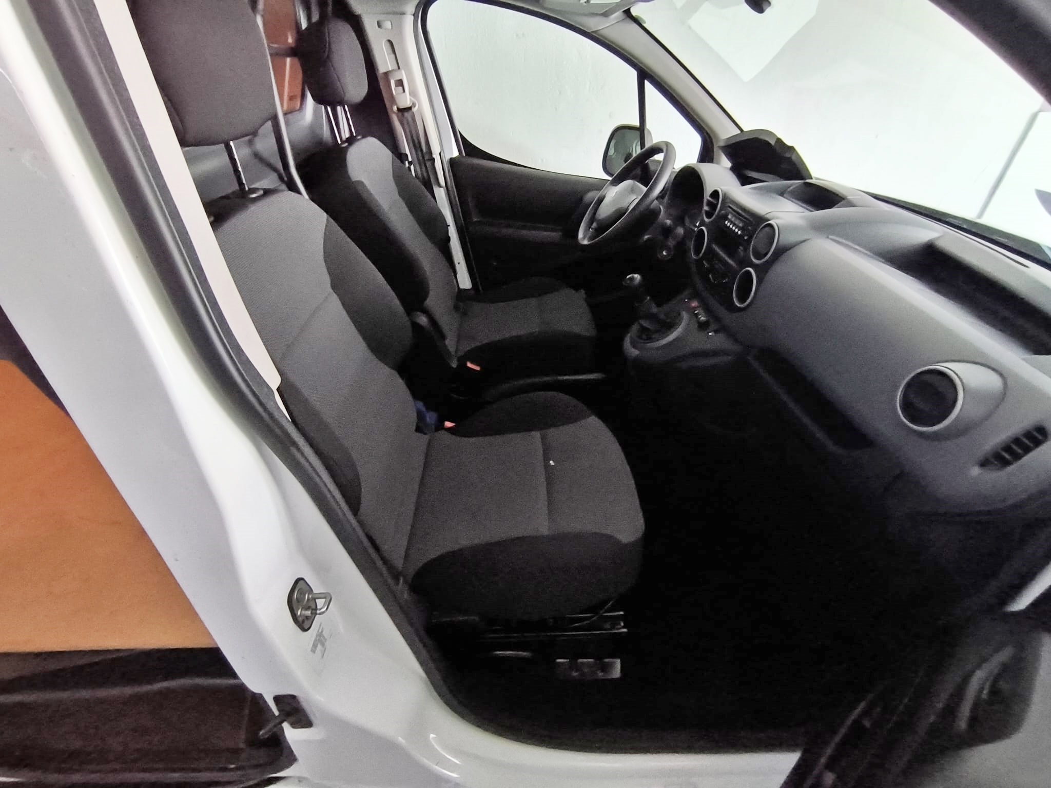 Peugeot Partner 1.6BlueHDI 75 Pro L1 2019