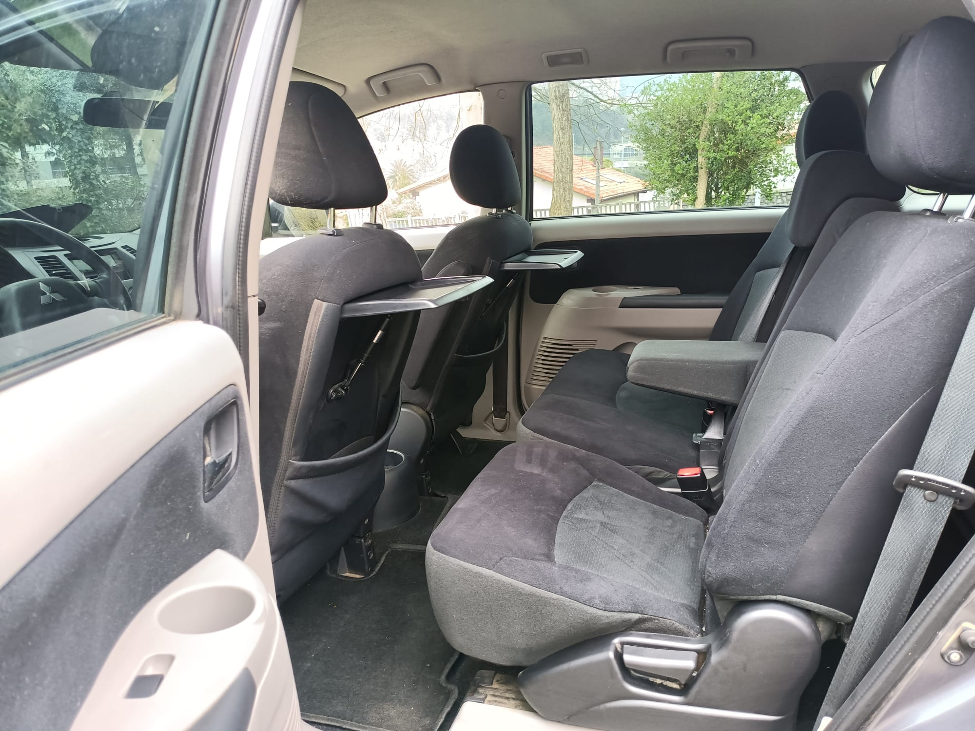 Mitsubishi Grandis 2.0 DI-D 136cv 7plazas 2010