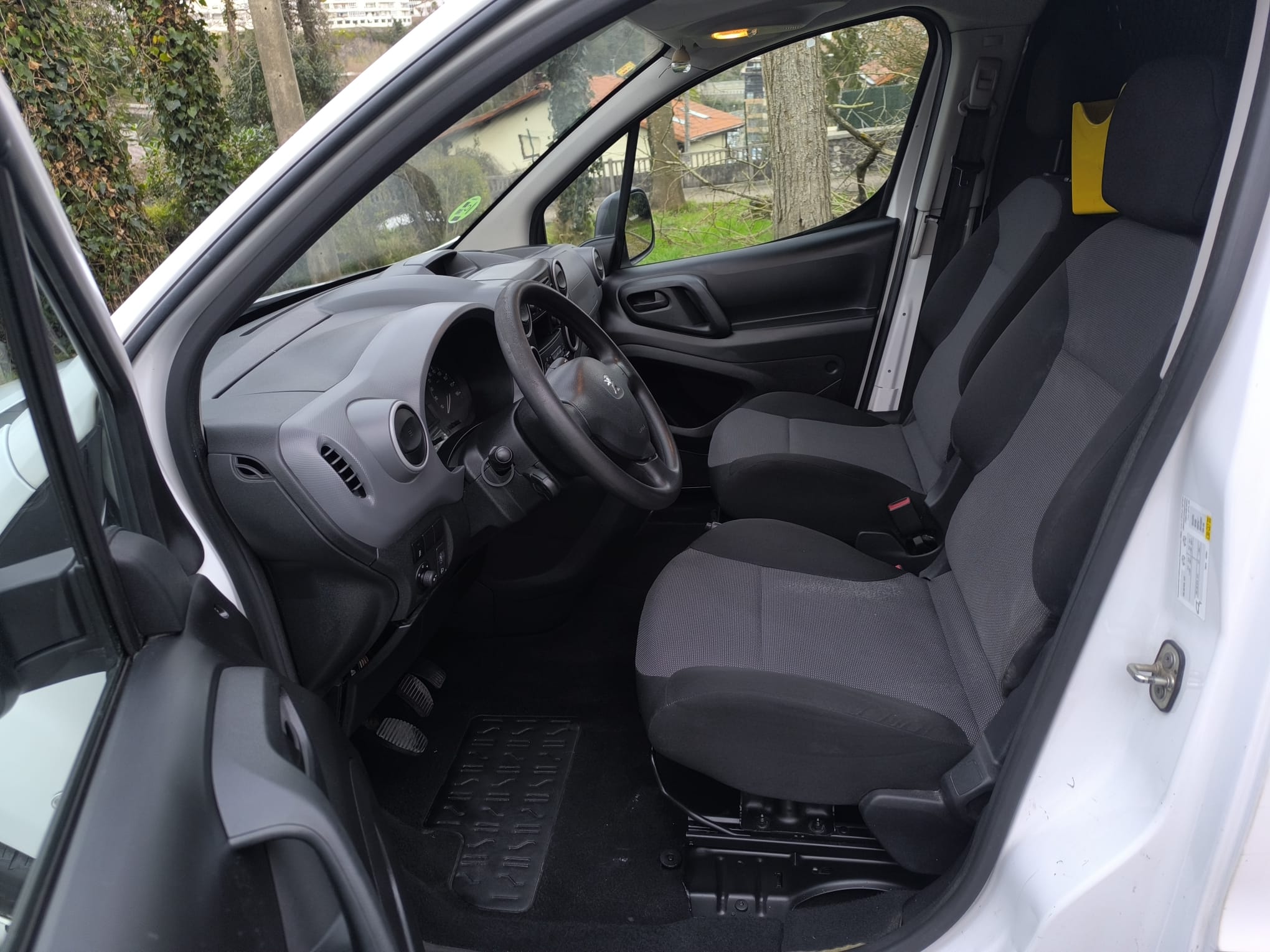 PEUGEOT PARTNER 1.6 BlueHDI 75cv