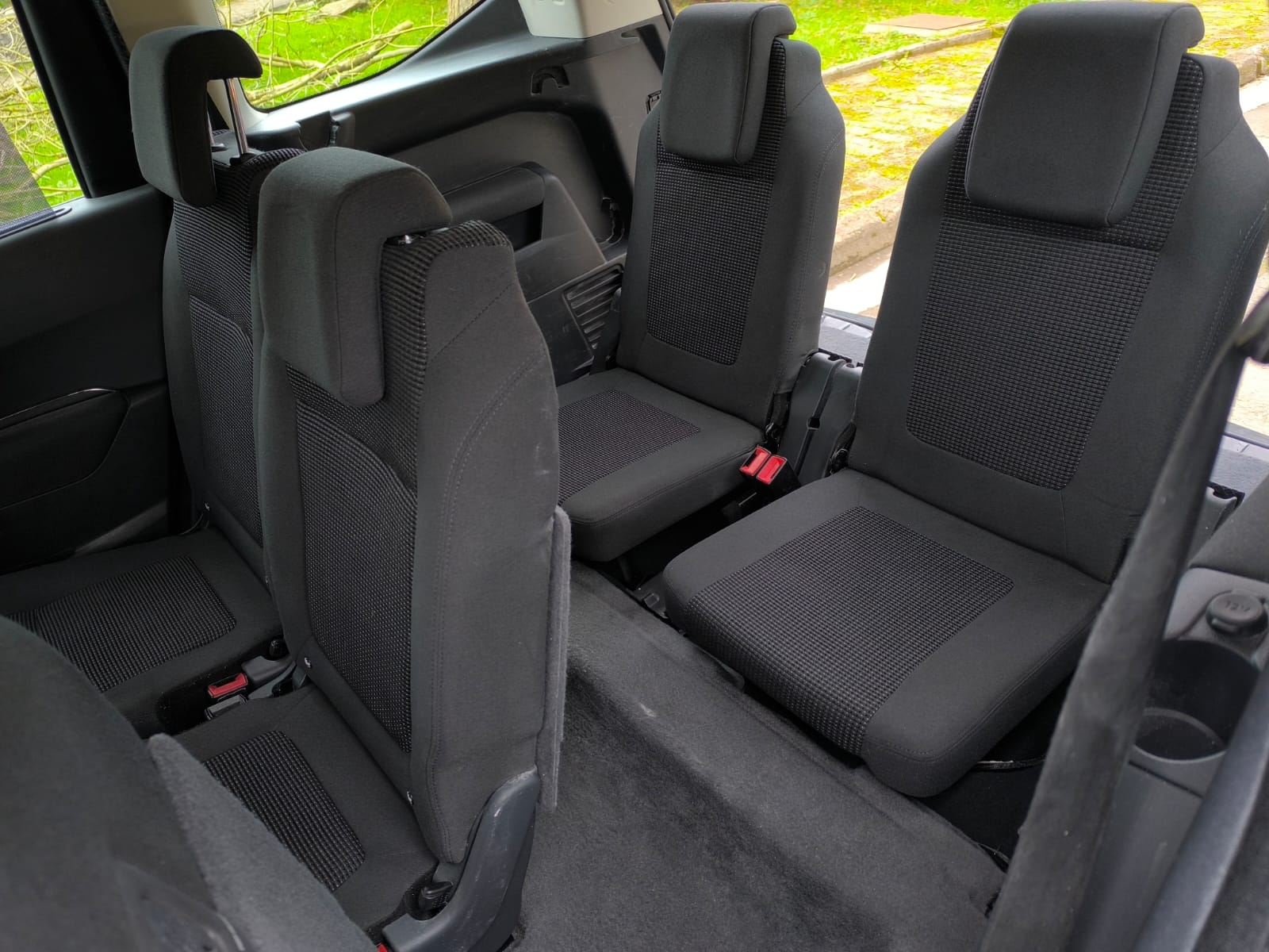 PEUGEOT 5008 1.6eHDI ACTIVE CMP 115cv