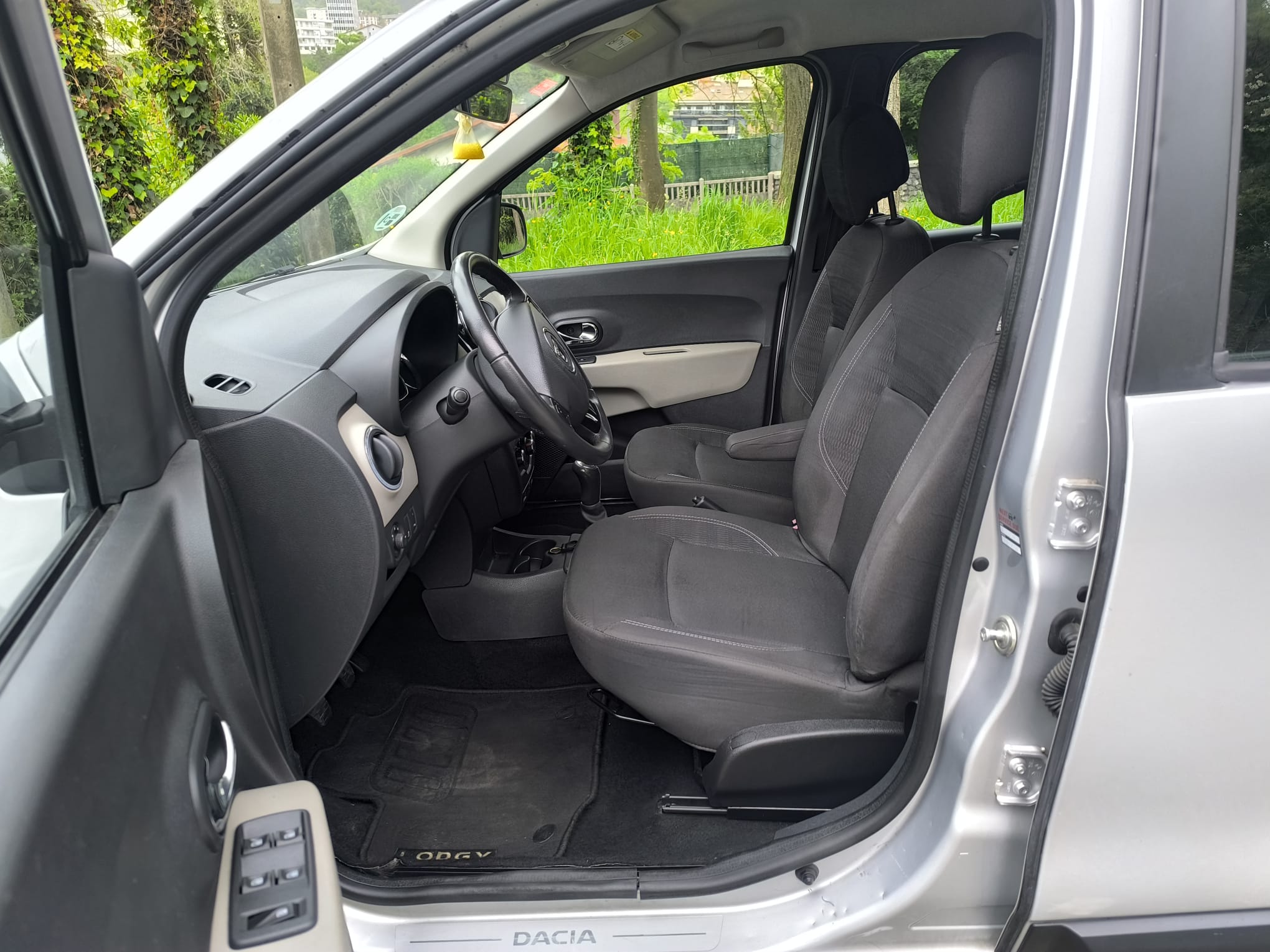 Dacia Lodgy 1.2 TCE 115cv Laureate 7 plazas 2016