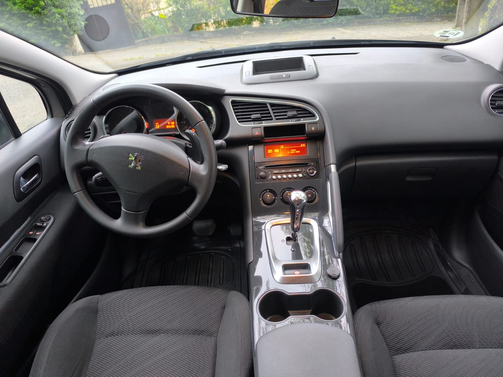 Peugeot 3008 1.6 e-HDI 115cv 2013